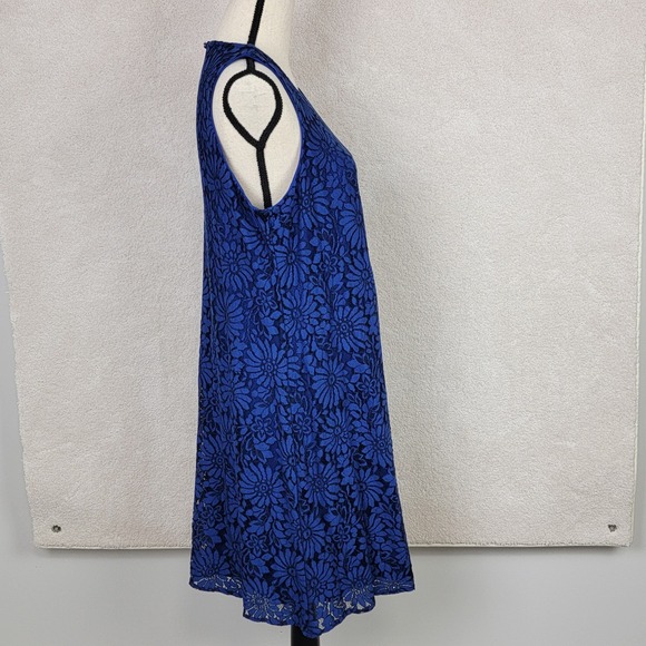 Tommy Hilfiger NEW Women's 12 Royal Blue Floral Lace Cocktail Modest Shift Dress - Picture 5 of 12